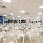 Thb Tropical Island منتجع