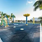 Thb Tropical Island منتجع بلايا بلانكا