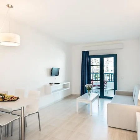 Ośrodek wypoczynkowy Thb Tropical Island 4*