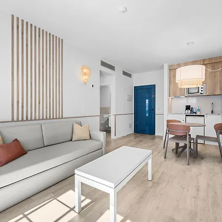 Ośrodek wypoczynkowy Thb Tropical Island 4*