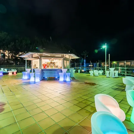 Thb Tropical Island منتجع بلايا بلانكا