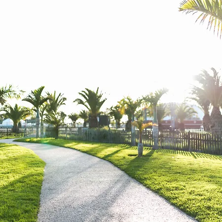 热带岛屿thb酒店 度假村 4*