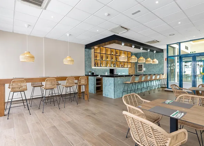 Thb Tropical Island Курортний комплекс