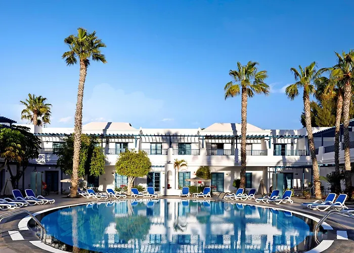 Курортний комплекс Thb Tropical Island