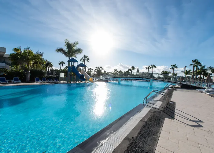 Thb Tropical Island Курортний комплекс