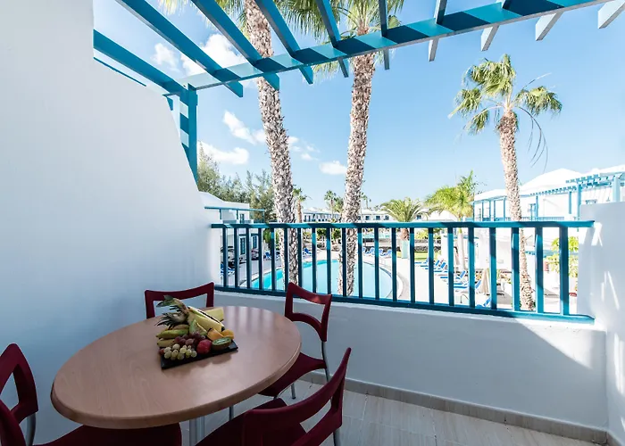 Thb Tropical Island Курортний комплекс Плайя-Бланка