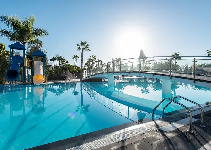 Thb Tropical Island Üdülőközpont