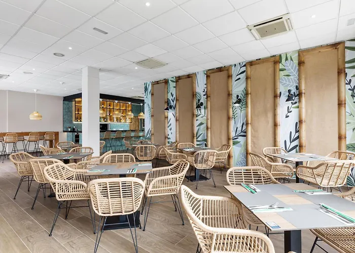 Thb Tropical Island Курортний комплекс 4*