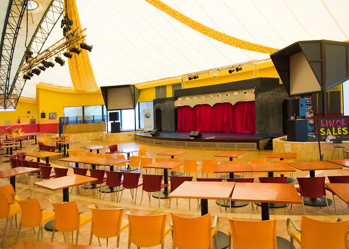 منتجع Thb Tropical Island 4*